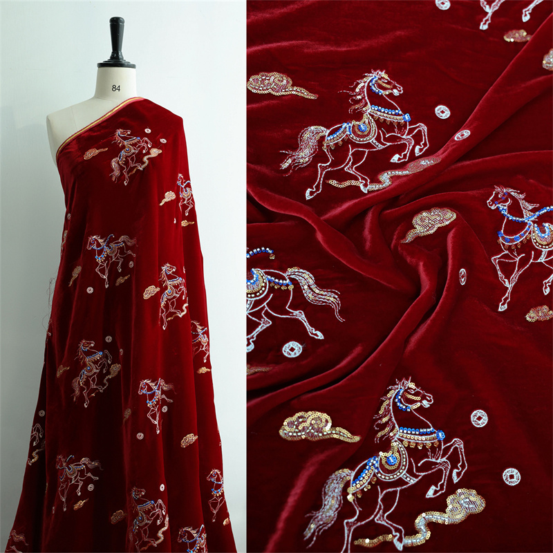 Sewing Vest - เสื้อกั๊กผ้าซาตินปักลูกปัดไหมกำมะหยี่หนาสำหรับฤดูใบไม้ร่วง/ฤดูหนาว ผ้าไหมสำหรับนักออกแบบแฟชั่น กว้าง 135 ซม. วัสดุสำหรับงานเย็บปักถักร้อย