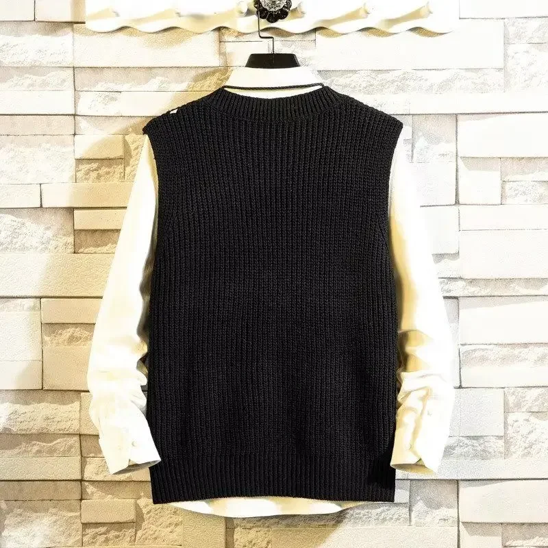 เสื้อกั๊กผู้ชาย คอวี ผ้าถักเรี - Sewing Vest บทวิจารณ์และราคา