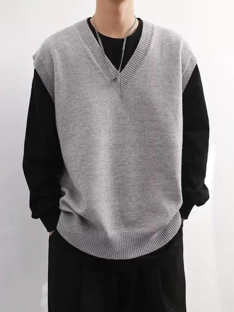 เสื้อกั๊กไหมพรมสีเบจ คอวี แขนก - Sewing Vest บทวิจารณ์และราคา