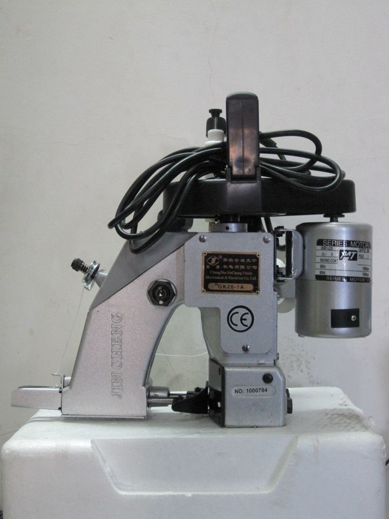 จักรเย็บผ้าแบบพกพา จักรเย็บผ้า - Sewing Machine In Textile บทวิจารณ์และราคา